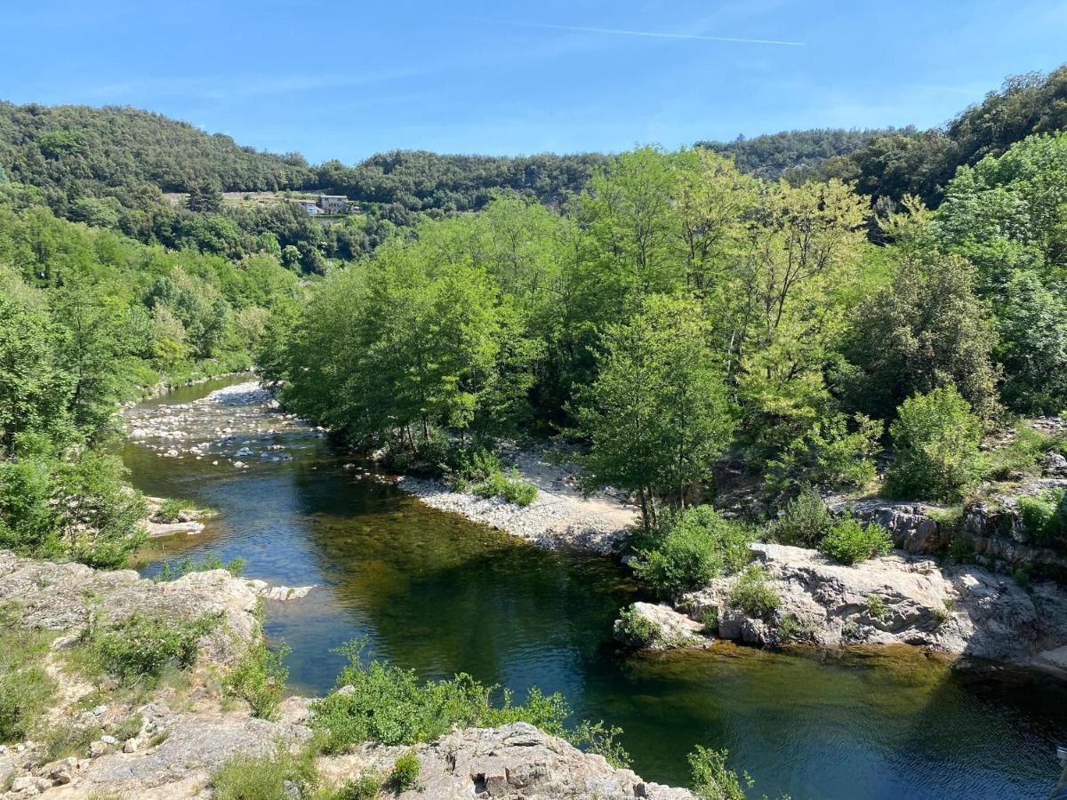 La Petite Caserne - Gite 4 Etoiles - Pont-de-Labeaume Εξωτερικό φωτογραφία