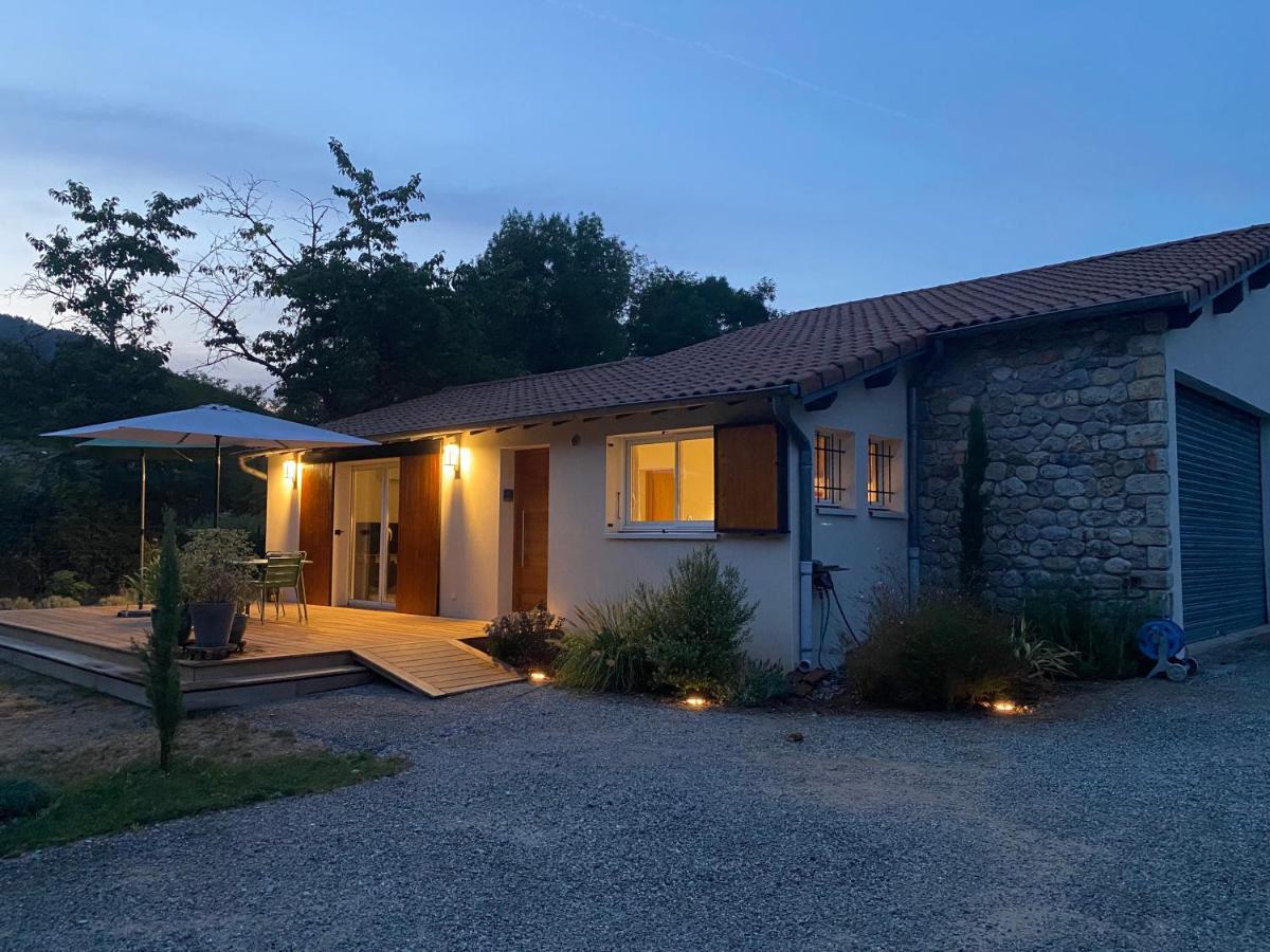 La Petite Caserne - Gite 4 Etoiles - Pont-de-Labeaume Εξωτερικό φωτογραφία